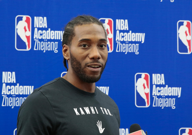 TF1节目：姆巴佩&德尚等人鼓励博格巴（TF1节目中：德尚、姆巴佩等人为博格巴加油鼓劲）