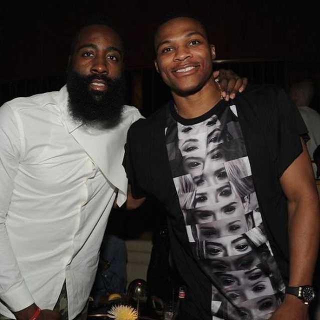 米体：没有俱乐部会在1月签受伤球员，尤文将DV9撤出冬窗市场（米体：伤停期无人愿签，尤文已将DV9撤出冬窗交易名单）