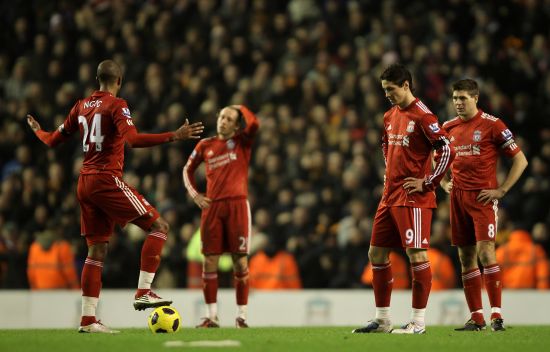 球迷：对方防他像空气一样（球迷：对手防他形同虚设）