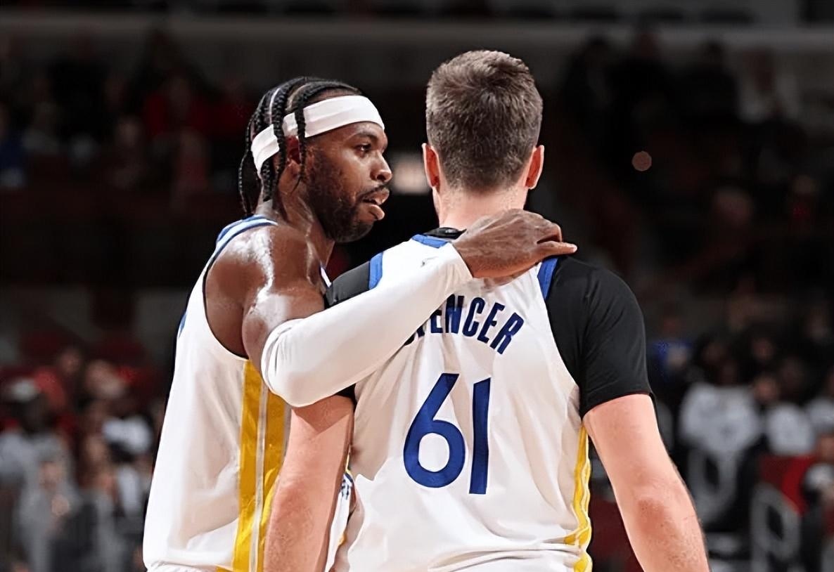 鲁尔：多特小将科尔-坎贝尔就转会接触了中日德兰和图尔贝里（鲁尔：中日德兰、图尔贝里已就引进多特小将科尔-坎贝尔展开接触）