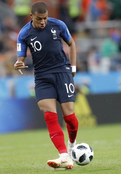 科尔：我们的掩护方式现在看不一定独特，但在六七年前是的（科尔：如今我们的掩护未必独特，六七年前却独树一帜）