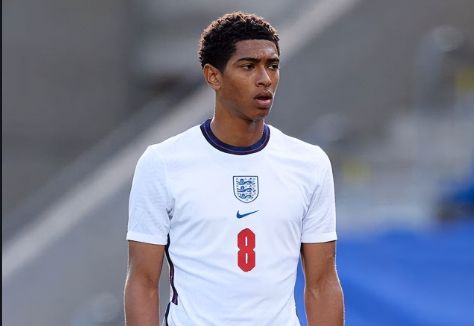 27分大胜老鹰，活塞稳居东部第一！杰伦19+11+11，连续3场砍下三双（活塞27分狂胜老鹰稳坐东部第一，杰伦19+11+11达成三连三双）