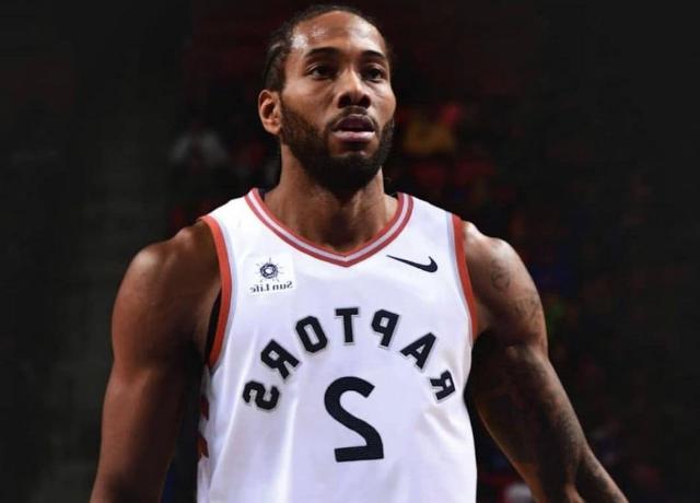 打进个人赛季德甲首球，丘库埃梅卡当选多特客战汉堡全场最佳（收获赛季德甲处子球，丘库埃梅卡荣膺多特客场战汉堡全场最佳）