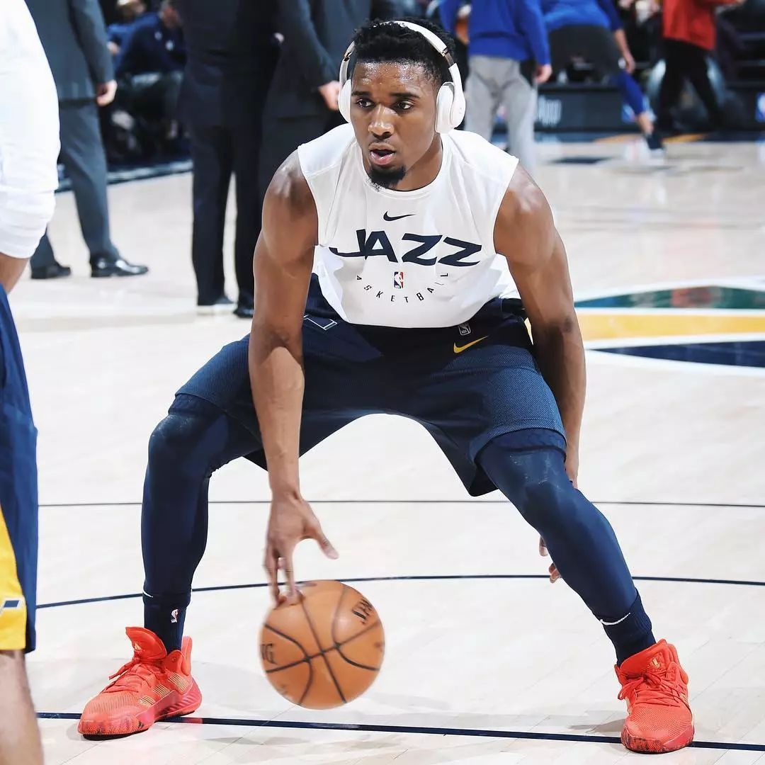 一箭双雕，姆巴佩上演皇马生涯&欧冠首次大四喜（双喜临门：姆巴佩完成皇马生涯及欧冠首个大四喜）